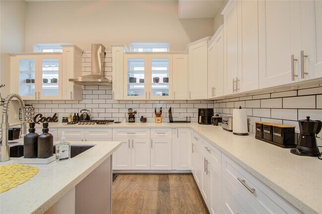 Building Photo - 2020 McGowen St