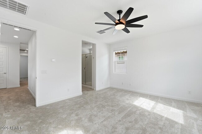 Building Photo - 8336 E Peterson Ave