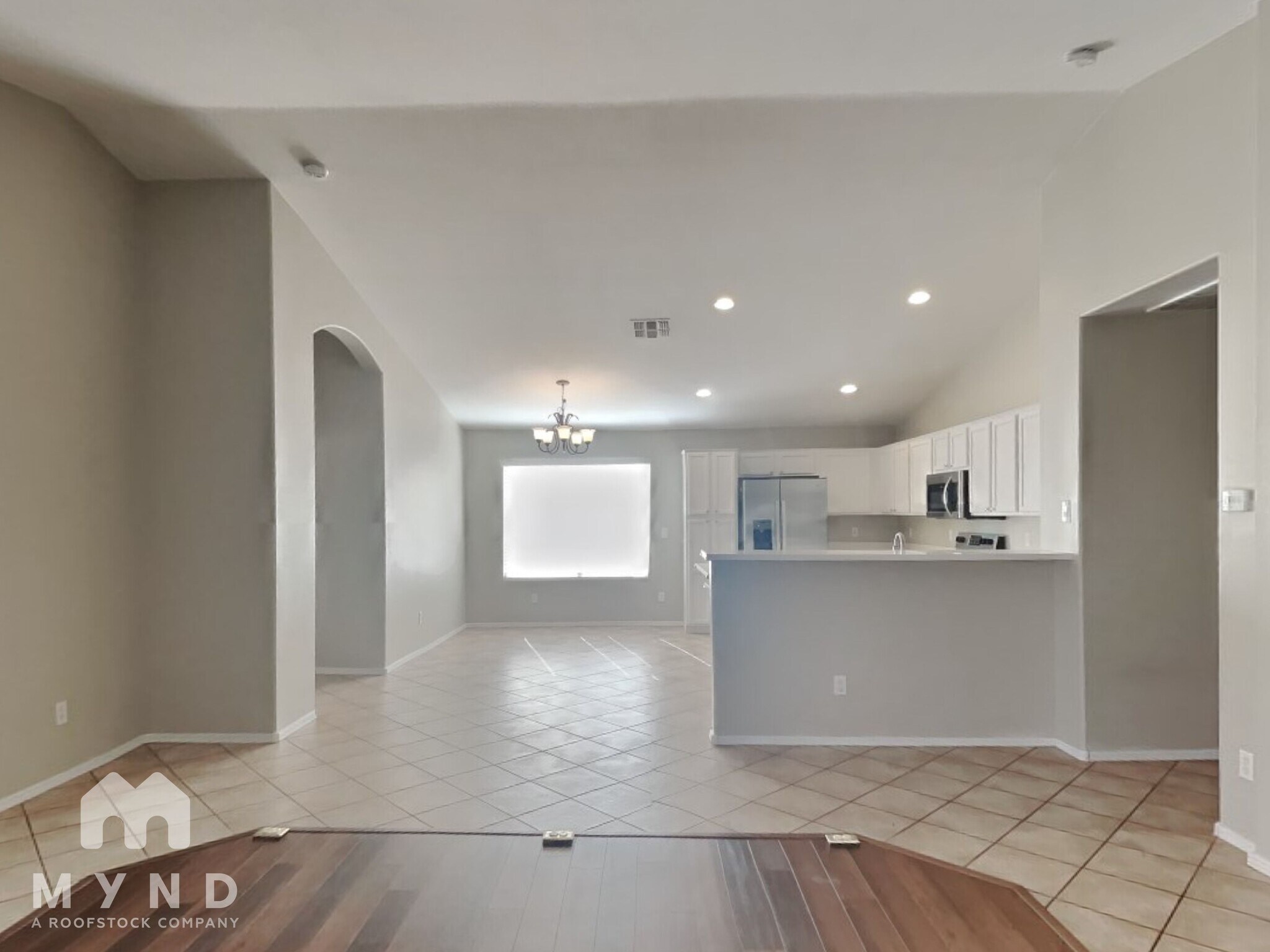 Building Photo - 813 S 125th Ave