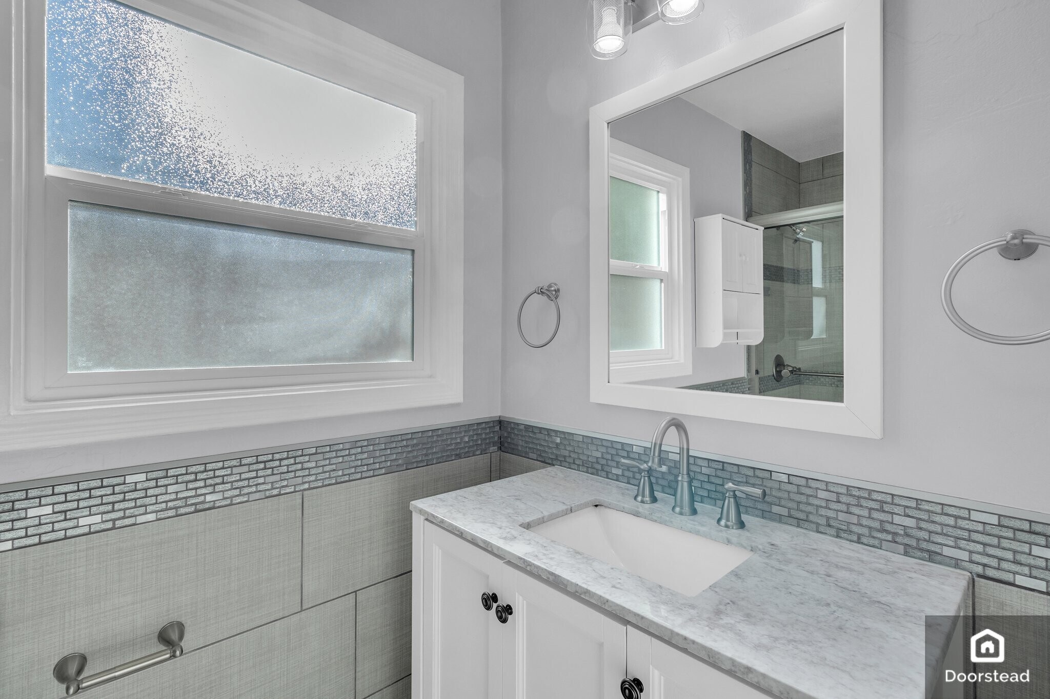 Building Photo - 711 Smith Ave