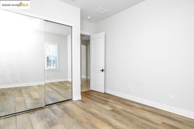 Building Photo - 1928 Barbaresco Ln