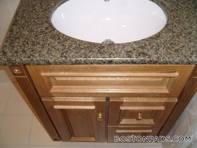 Building Photo - 315 Huntington Ave