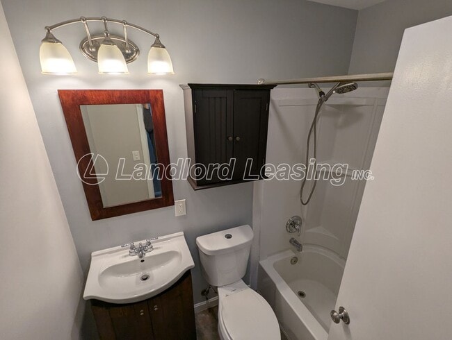 Building Photo - Charming 3-Bedroom Ranch with Updates in A...