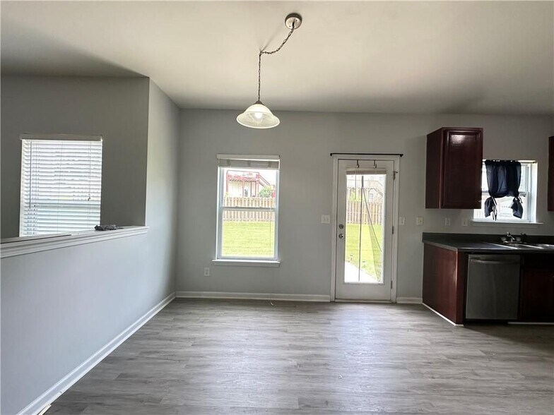 Building Photo - 1335 Rocky Shoals Ln