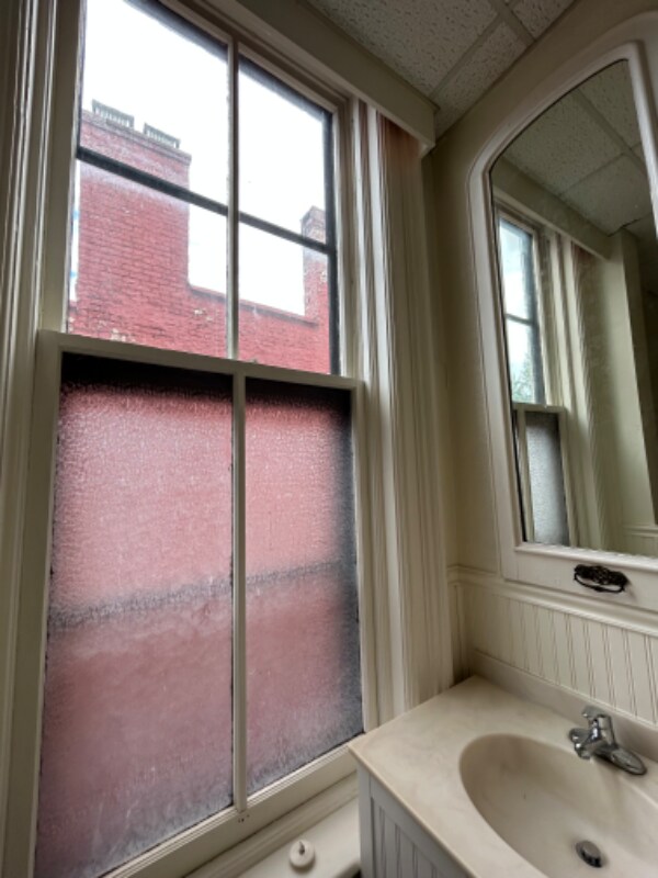 Building Photo - 111 Union St