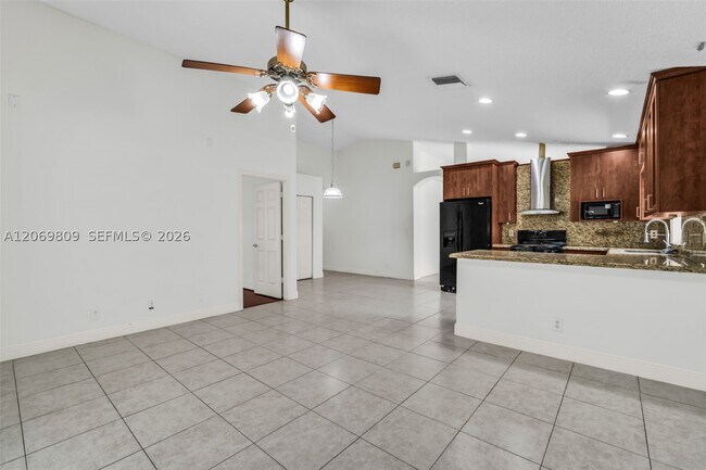 Building Photo - 2230 NW 145th Ave