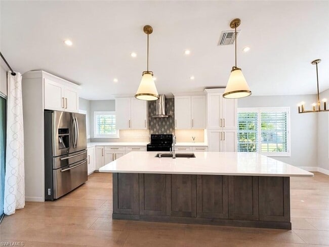 Building Photo - 20822 Country Barn Dr