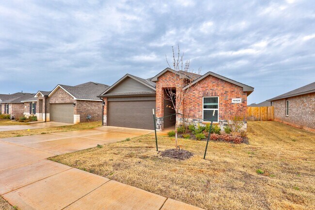 Building Photo - Brand New 4 Bed For Lease in Sara Park