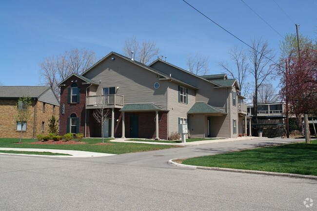 Building Photo - Senate Place Apartments