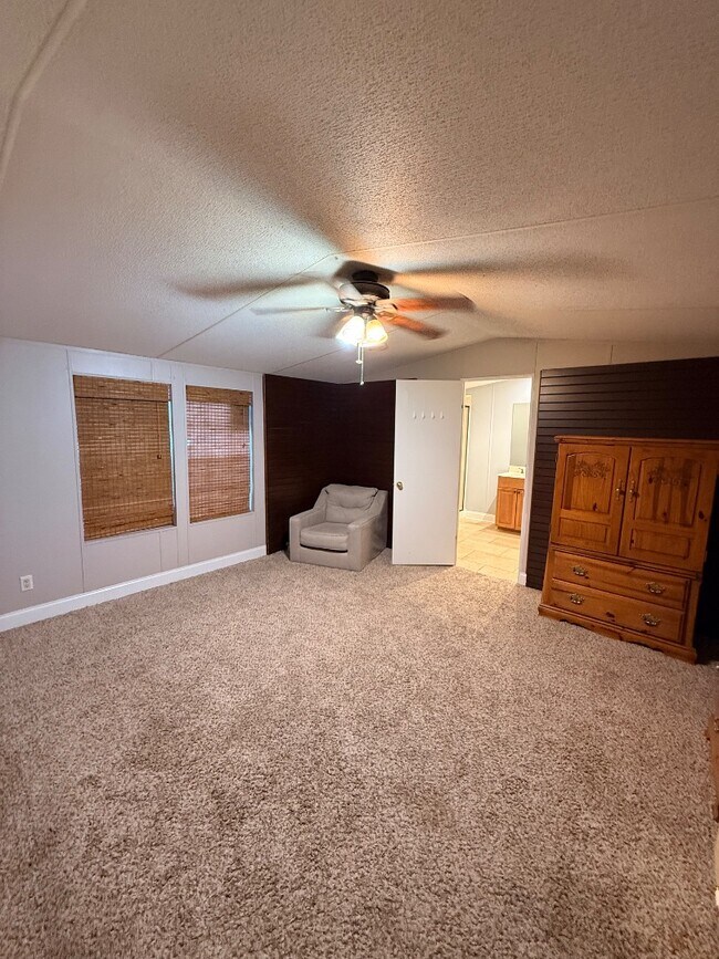 Building Photo - 11409 Rue Gagliano