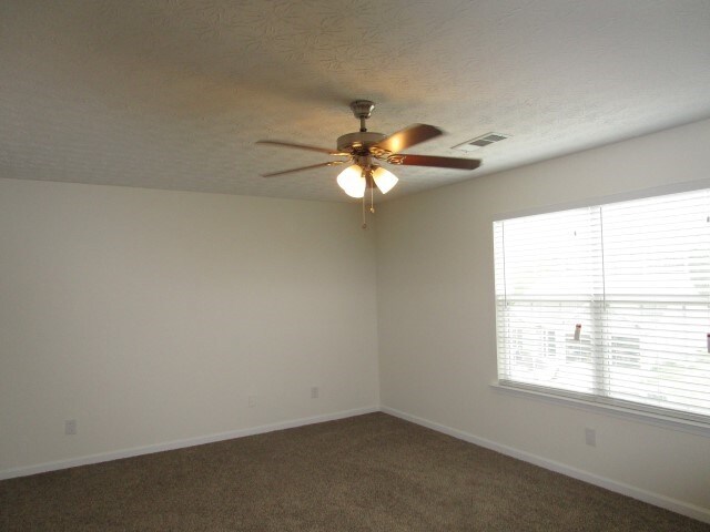 Building Photo - 134 Holly Mill Village Dr