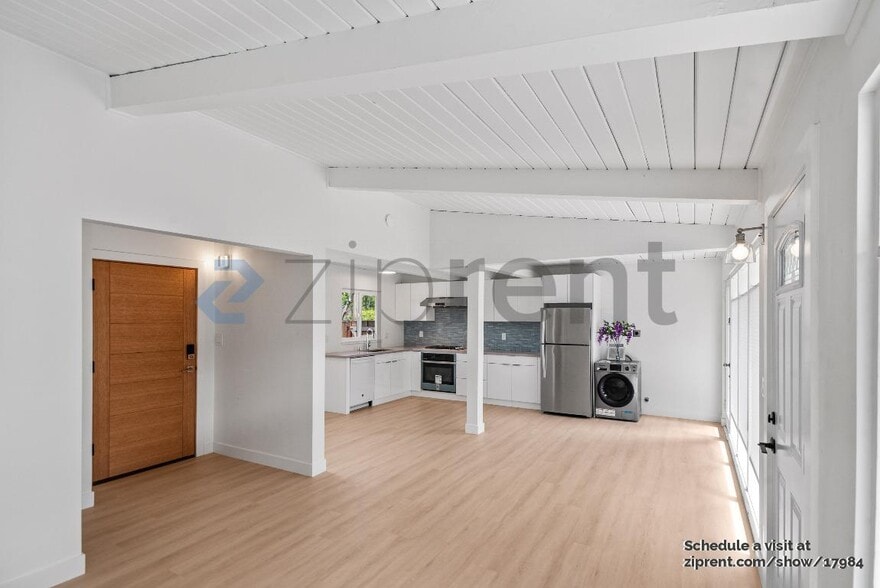 Building Photo - 4201 Ruthelma Ave