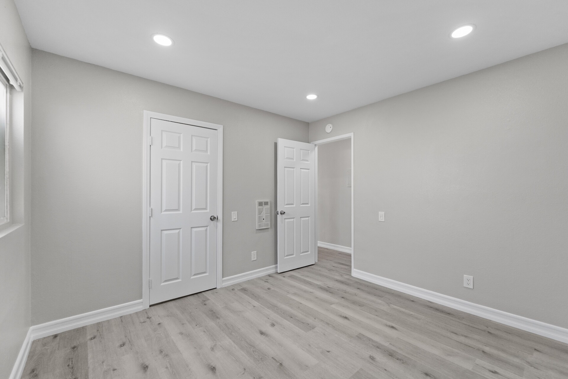 Building Photo - 212 S Kraemer Blvd