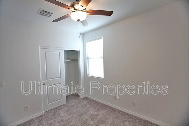 Building Photo - 12624 W Nogales Dr