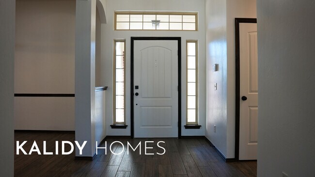 Building Photo - 13049 SW 5th St