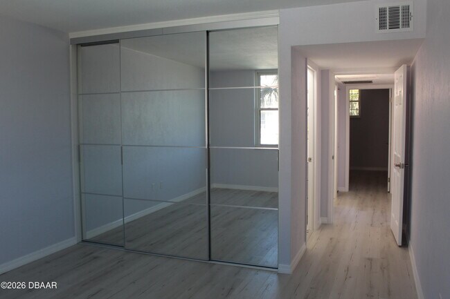 Building Photo - 329 Wilder Blvd