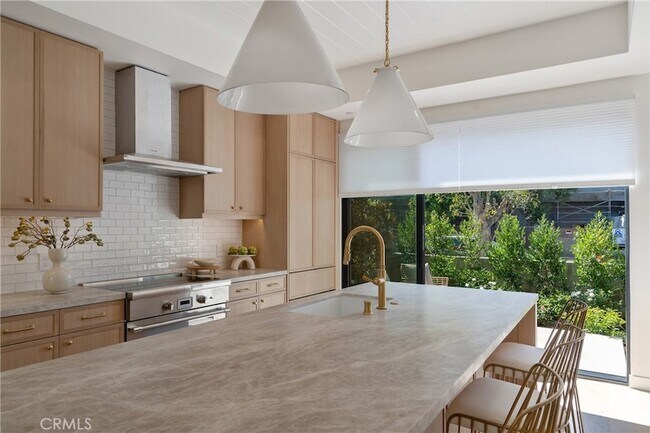 Building Photo - 11825 Tennessee Ave