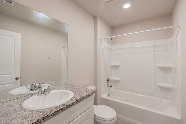 Building Photo - 10799 Giacconi Dr