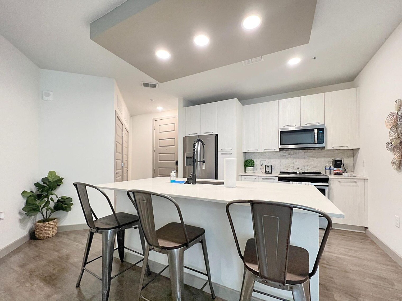 Building Photo - 7616 Courtney Campbell Trail