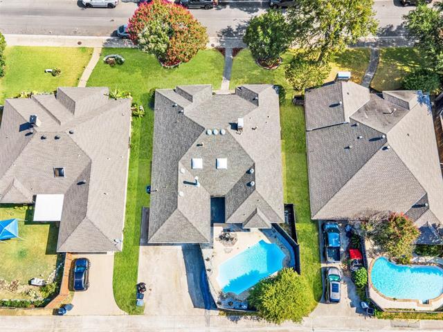 Building Photo - 9738 Amberley Dr