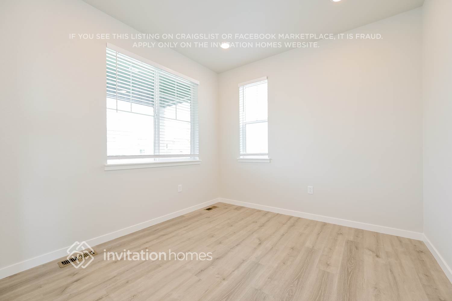 Building Photo - 3464 N Irvington St