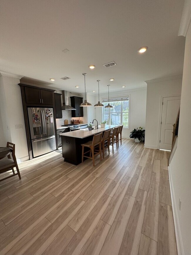 Building Photo - Charming 3BR Townhome in Buford