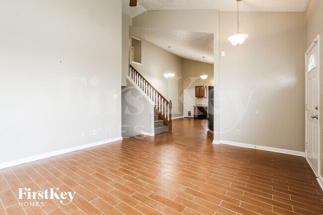 Building Photo - Single Family Home