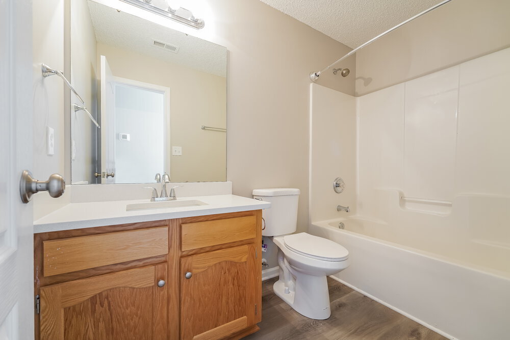 Building Photo - 1029 Crestdale Crossing Dr