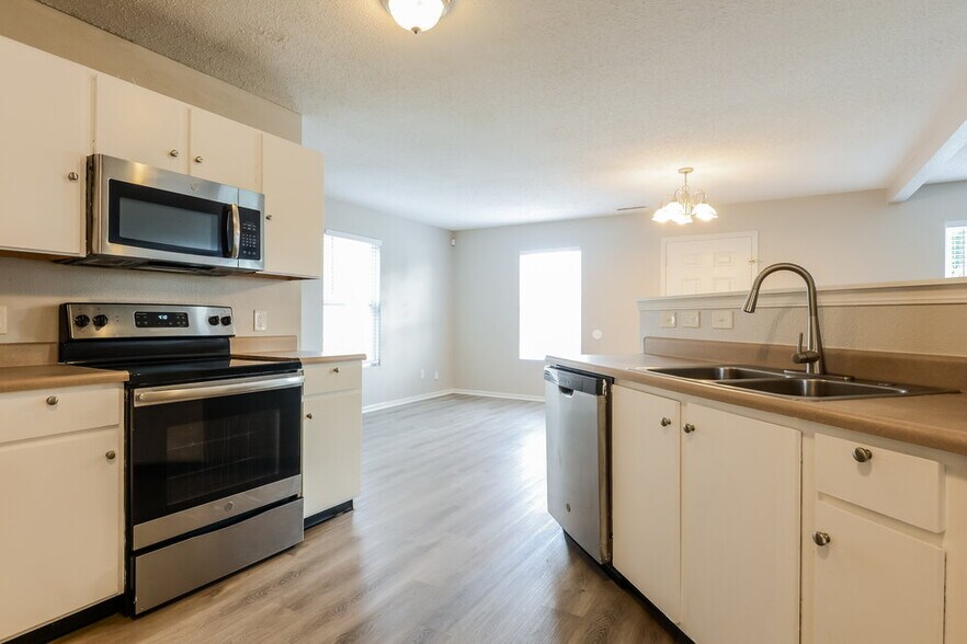Building Photo - 7763 Amadeus Dr