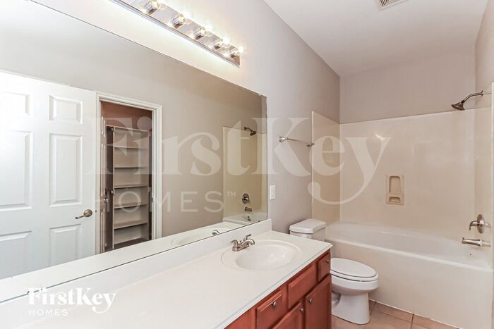 Building Photo - 18126 Iris Edge Way