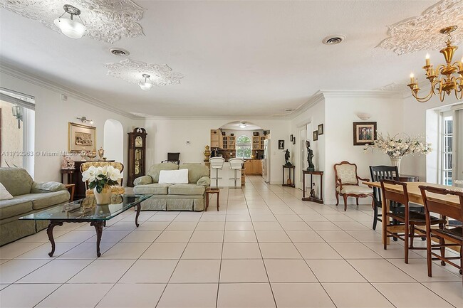 Building Photo - 13590 SW 73rd Ct
