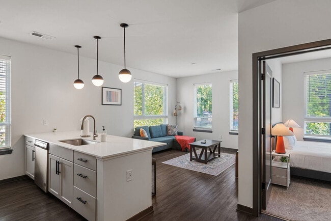 Building Photo - 6160 N Rural St