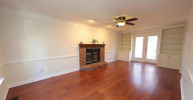 Building Photo - 112 Aborfield Ct