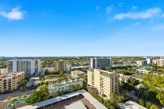 Building Photo - 405 N Ocean Blvd