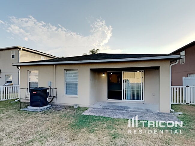 Building Photo - 3418 Thistledown Ln