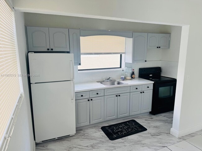 Building Photo - 201 NW 47th Ave