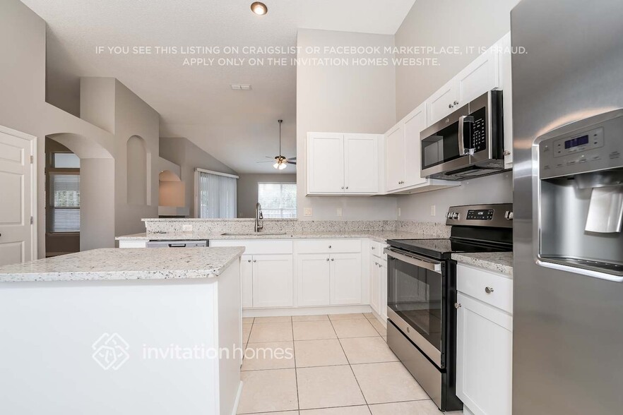 Building Photo - 1588 Winston Ln