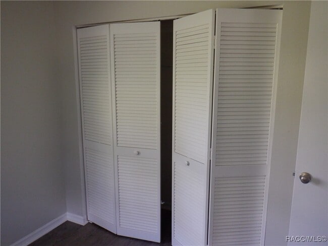 Building Photo - 4441 S World Way