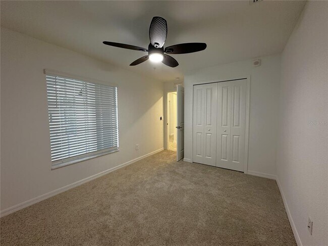 Building Photo - 14271 Heritage Landing Blvd