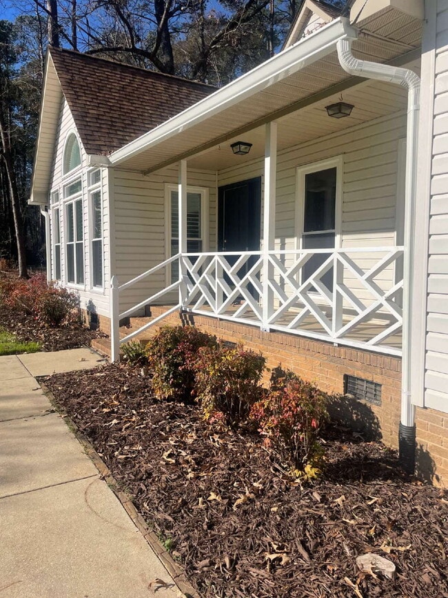 Building Photo - 1782 Hickory Ridge Rd