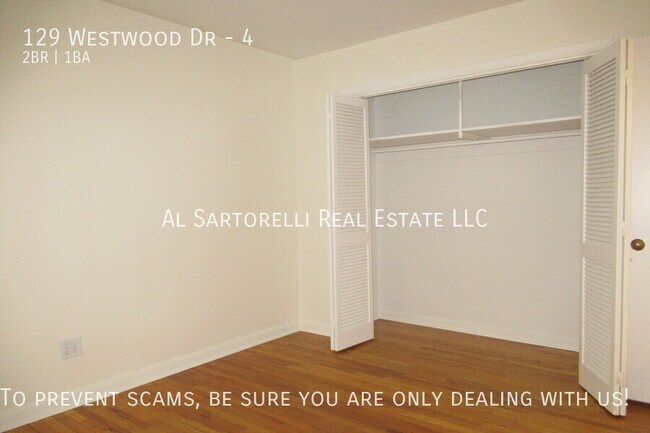 Building Photo - 129 Westwood Dr