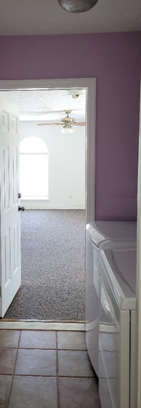 Building Photo - 16817 Lisbon Ave