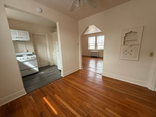 Building Photo - 101-129 Central Square