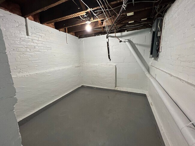 Building Photo - 1843-1847 N. 4th St.