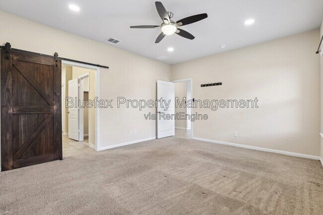 Building Photo - 1807 Golden Maple