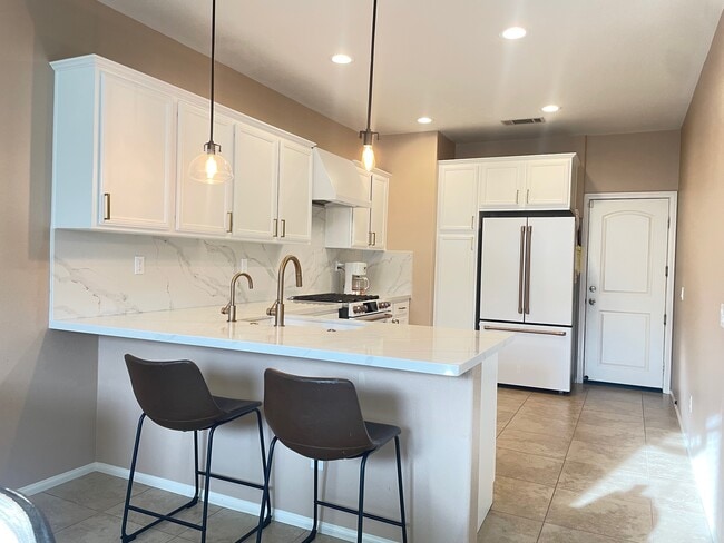 Building Photo - 46167 Timbermine Ln