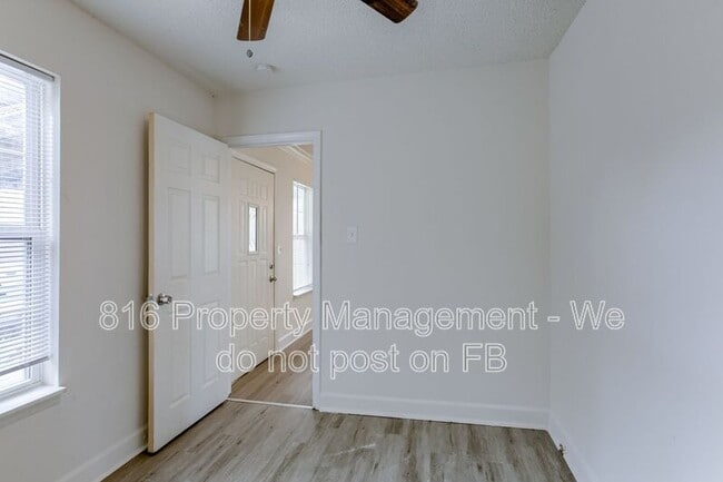 Building Photo - 6215 S Benton Ave