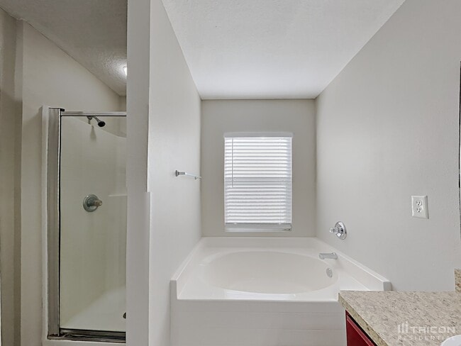 Building Photo - 63 Marisco Way