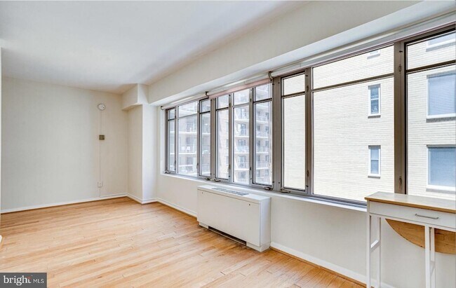 Building Photo - 1711 Massachusetts Ave NW