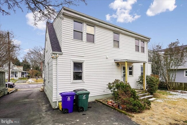 Building Photo - 4805 23rd St S